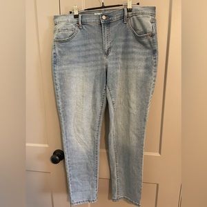 Sonoma size 12 women’s stretch cropped jeans